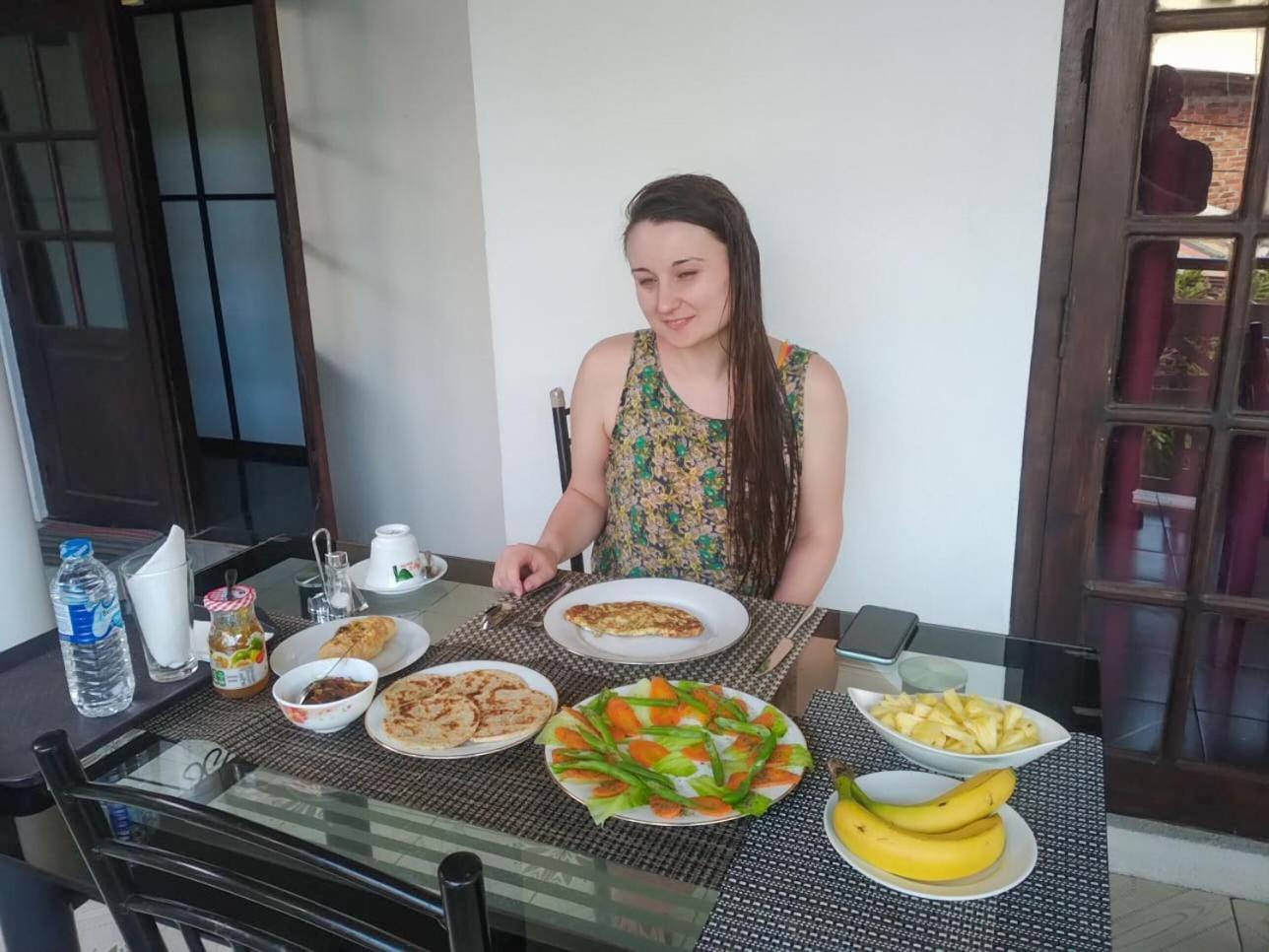 Myr-O Homestay Kombichankulama Dış mekan fotoğraf