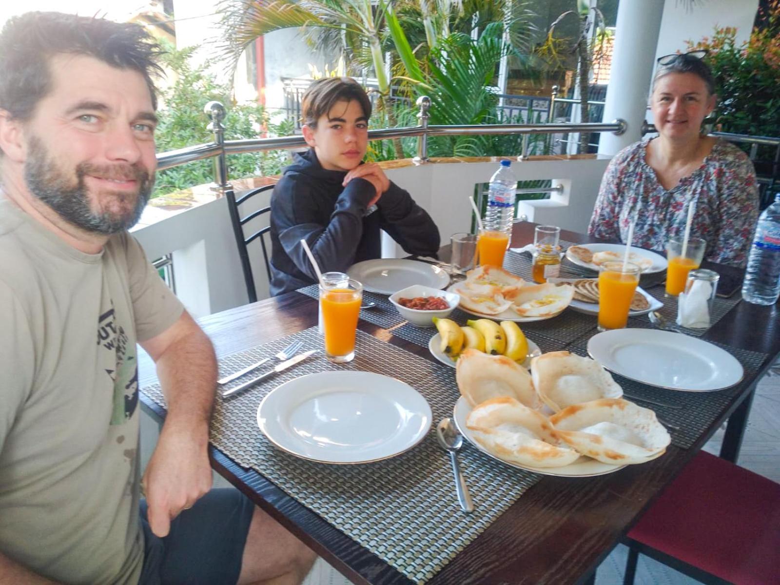 Myr-O Homestay Kombichankulama Dış mekan fotoğraf