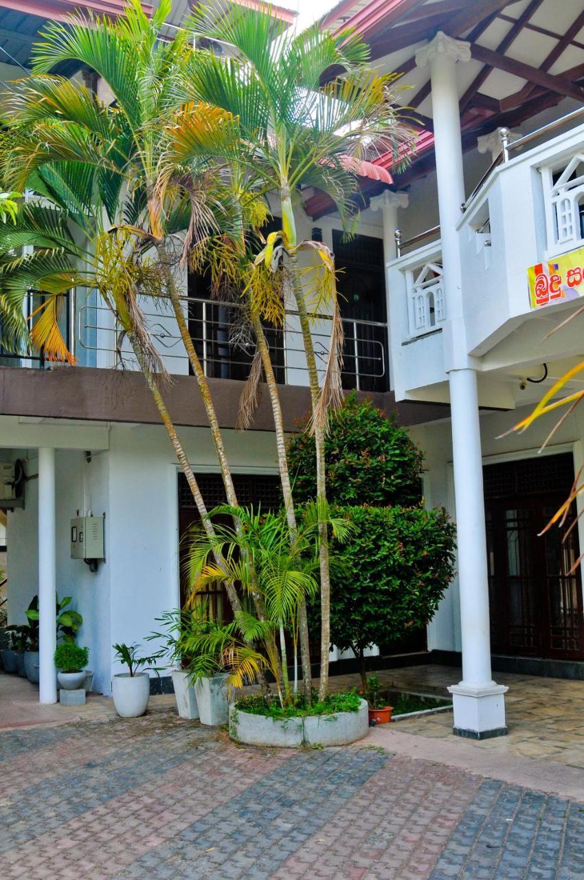 Myr-O Homestay Kombichankulama Dış mekan fotoğraf